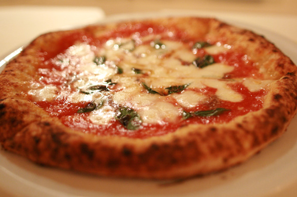 725 pizza IMG_1063.jpg